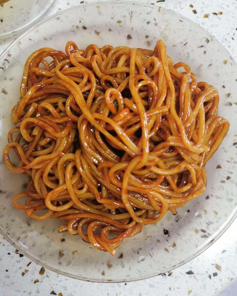 葱油拌面（快手又好吃）