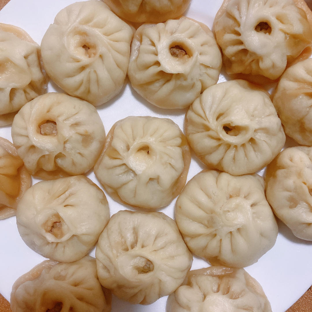 芹菜猪肉包子详细做法