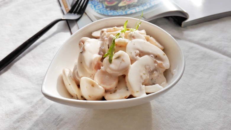 白蘑菇沙拉，减肥达人必学菜谱的做法