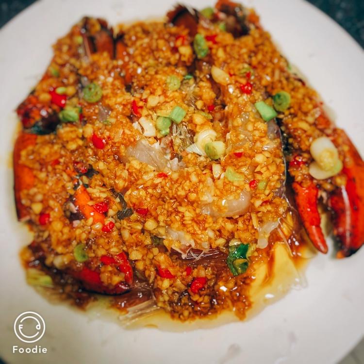 蒜蓉蒸波士顿龙虾