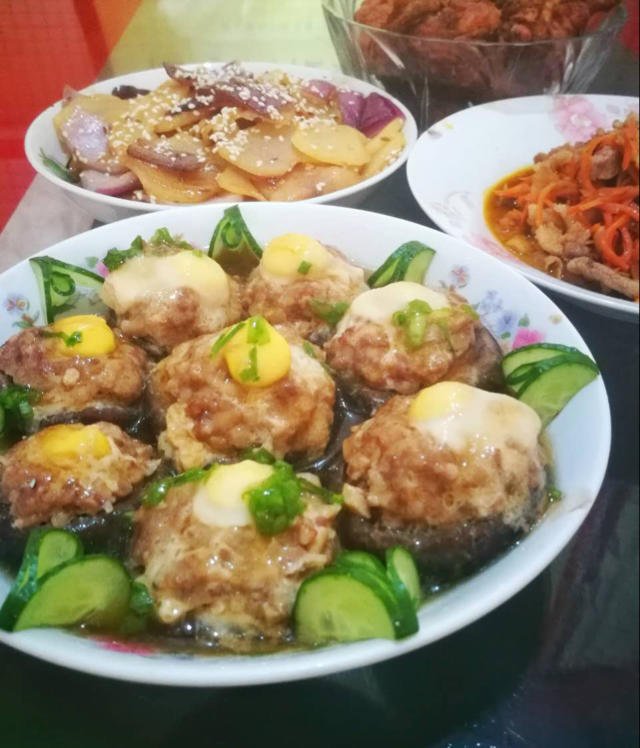 美丽的冬菇凉：冬菇酿