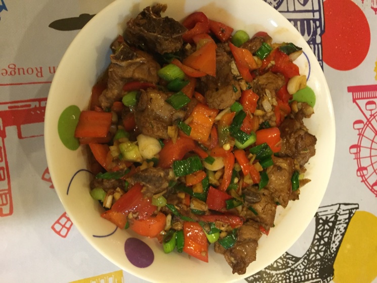 青红椒生炒排骨