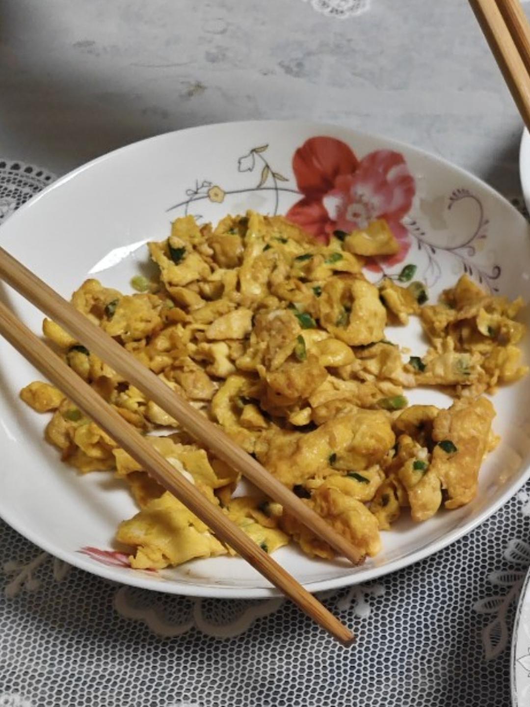 葱花炒鸡蛋👏很受欢迎👏