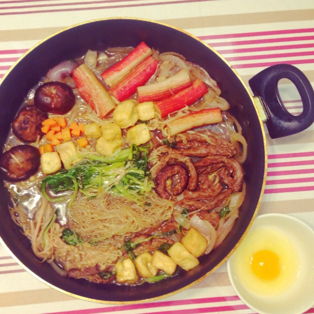 寿喜烧（日式牛肉锅）