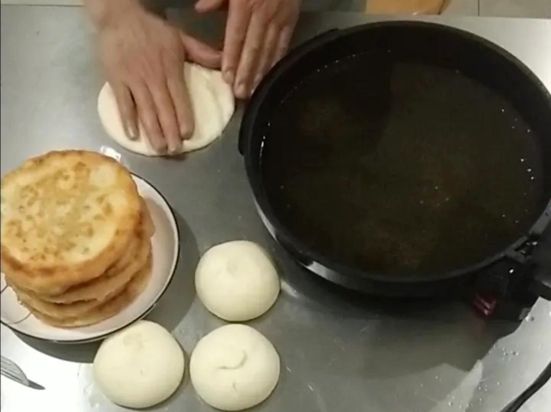 土家鲜肉饼制作的做法 步骤12