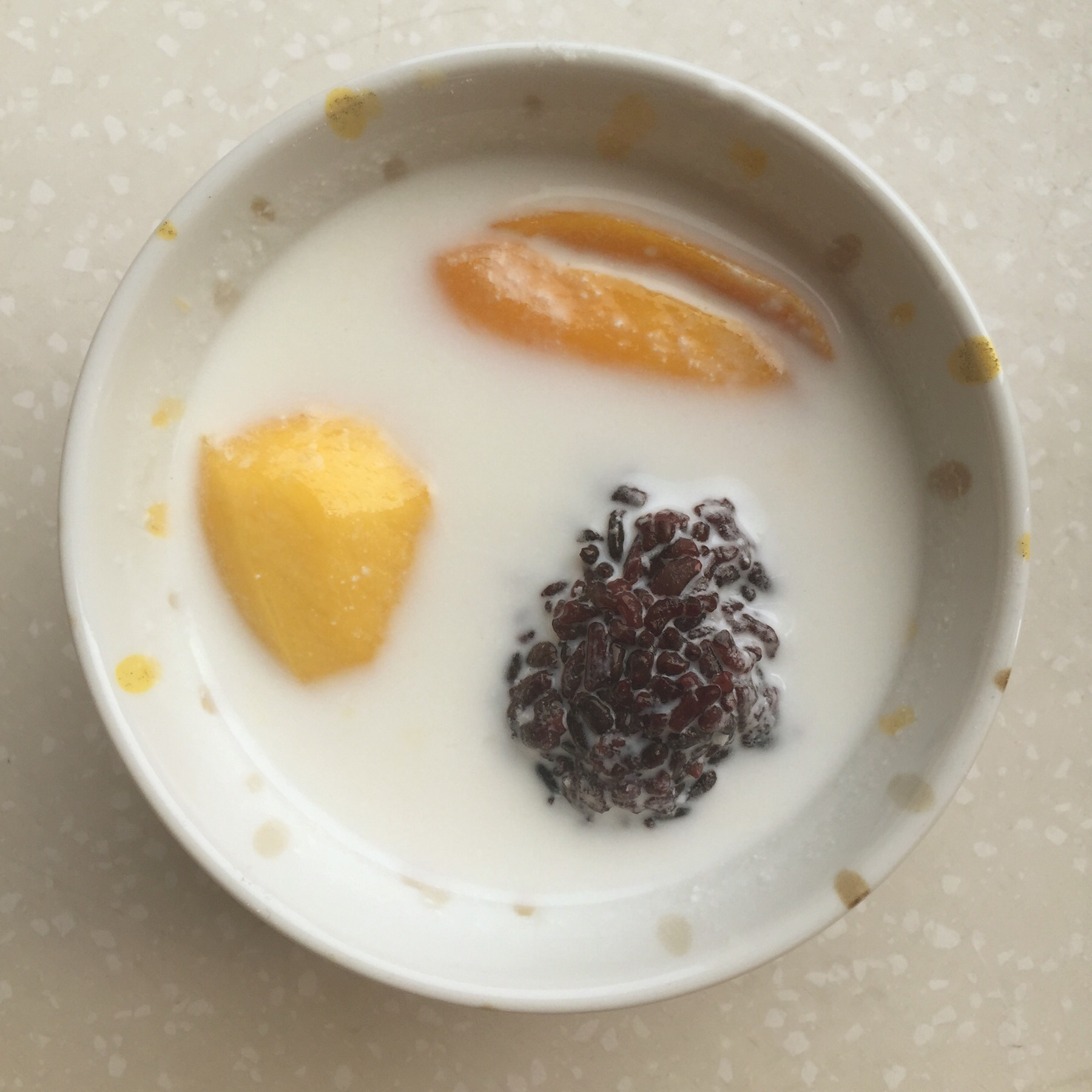 芒果白雪黑糯米甜甜