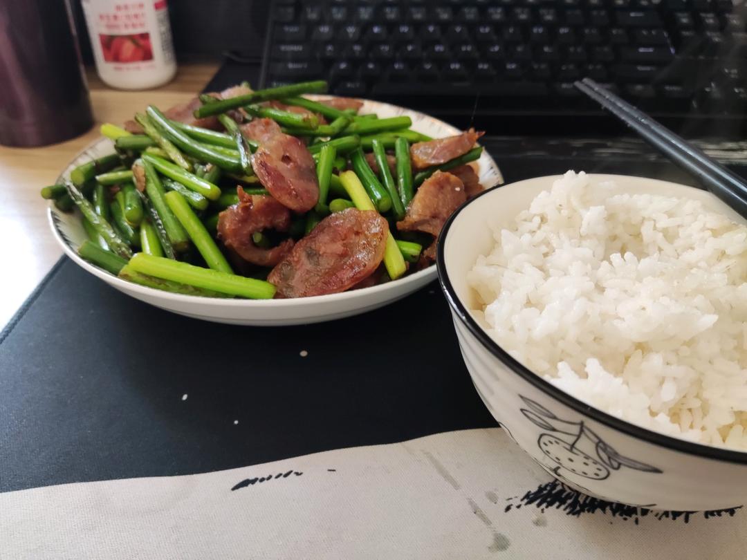 蒜薹炒腊肠