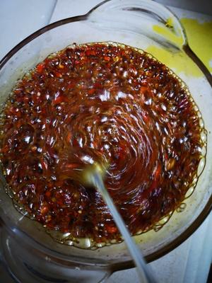 超香的辣椒油/油泼辣子的做法 步骤7