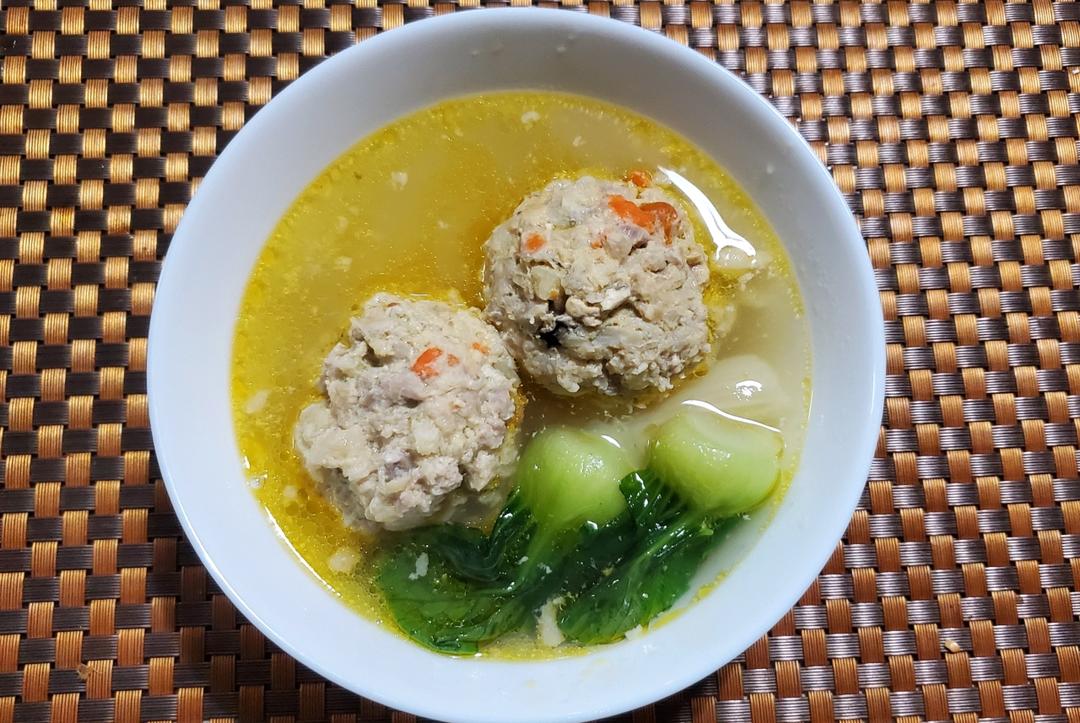【曼食慢语】清炖蟹粉狮子头