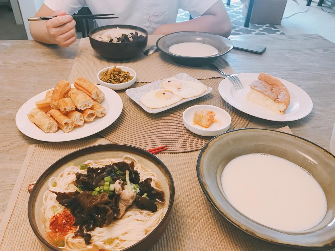 家庭油条的做法