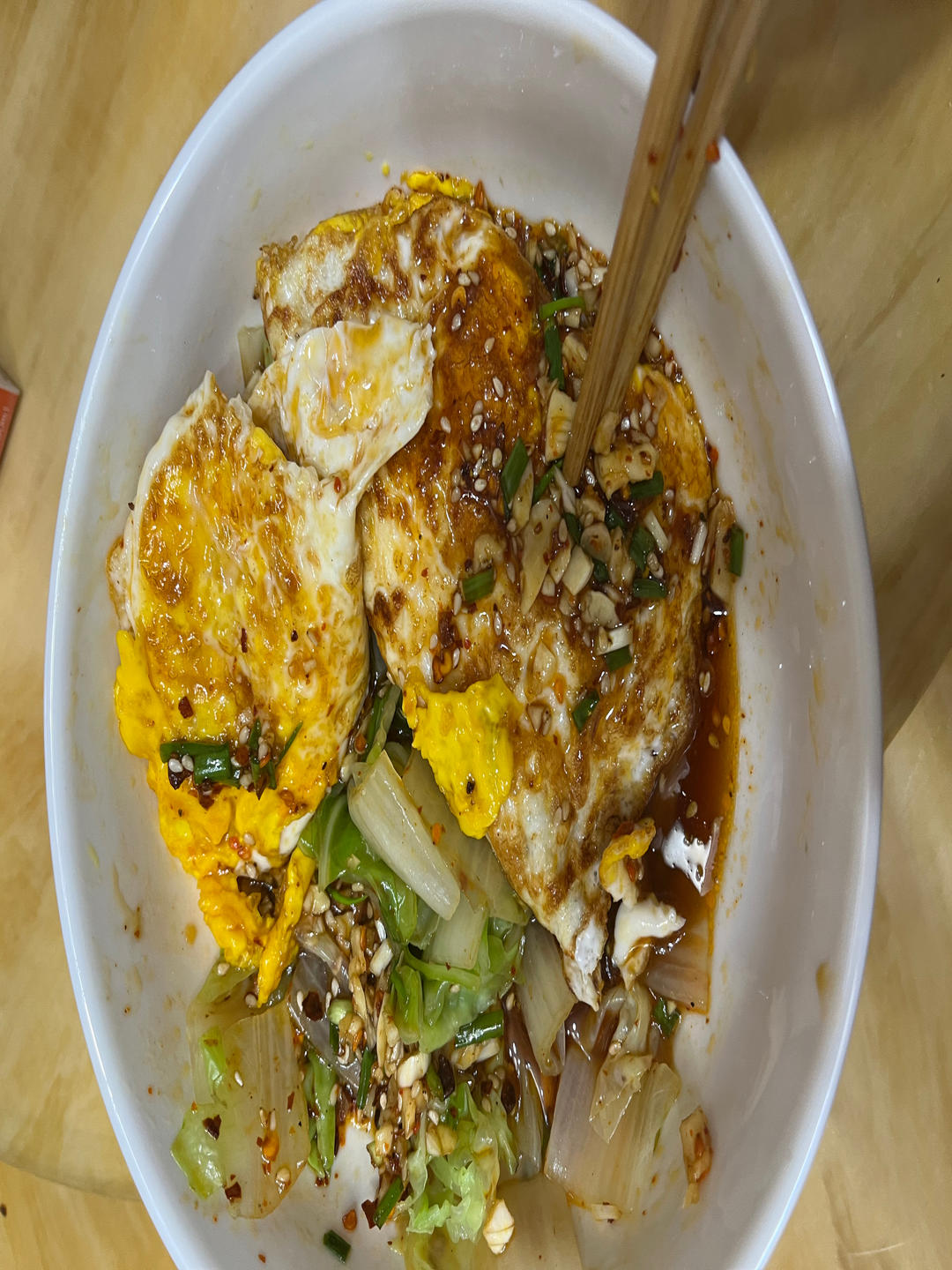 酸辣过瘾的包菜拌荷包蛋