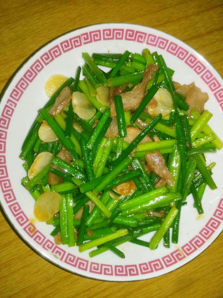 韭菜花炒肉丝