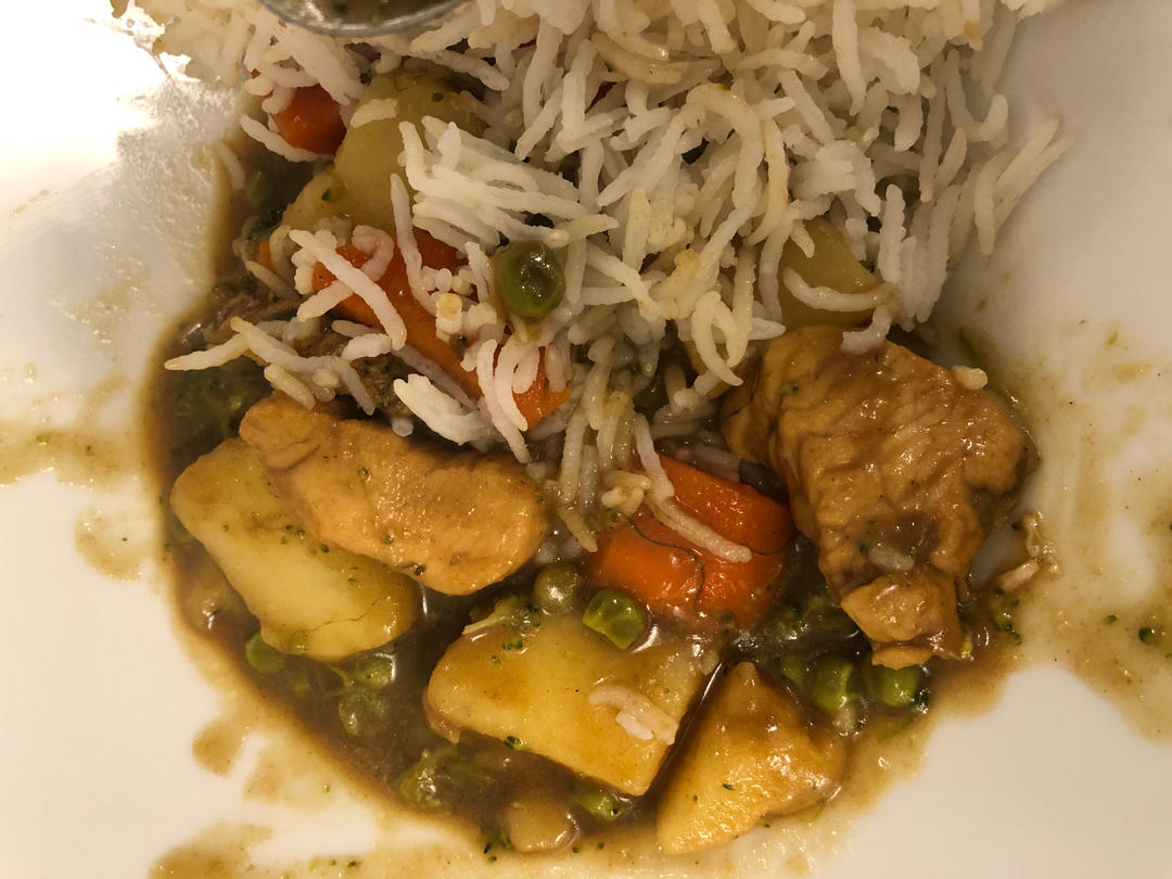 咖喱鸡肉饭