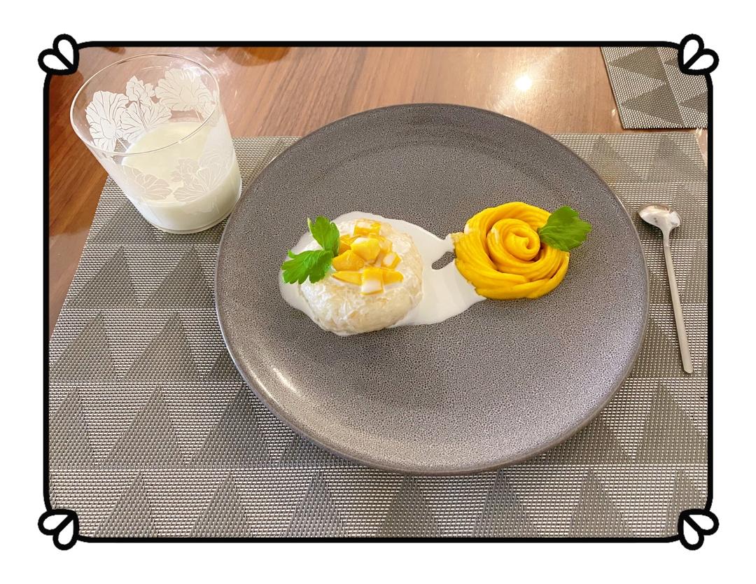 椰浆芒果糯米饭（附芒果玫瑰花做法）