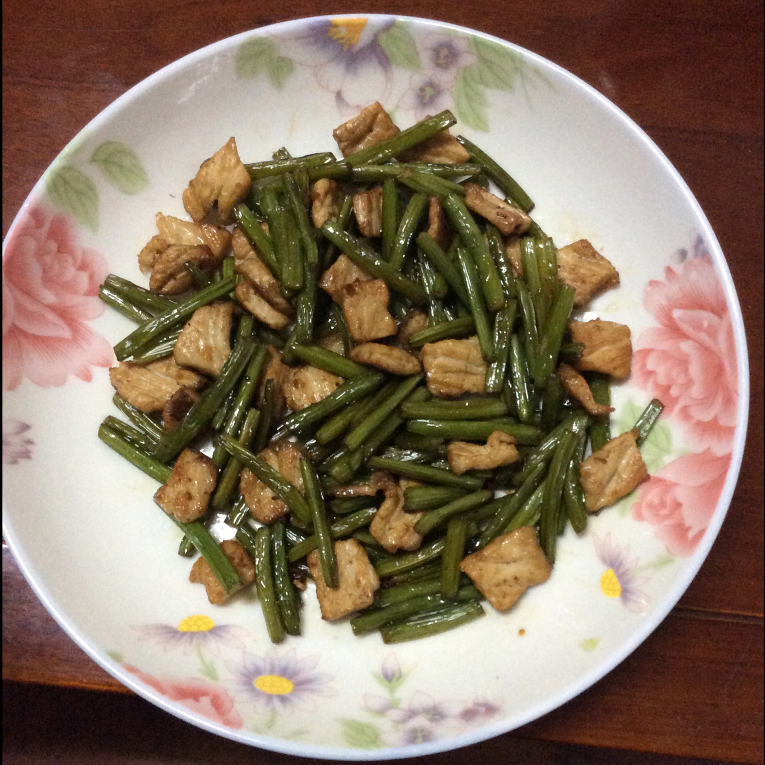 蒜苔炒肉