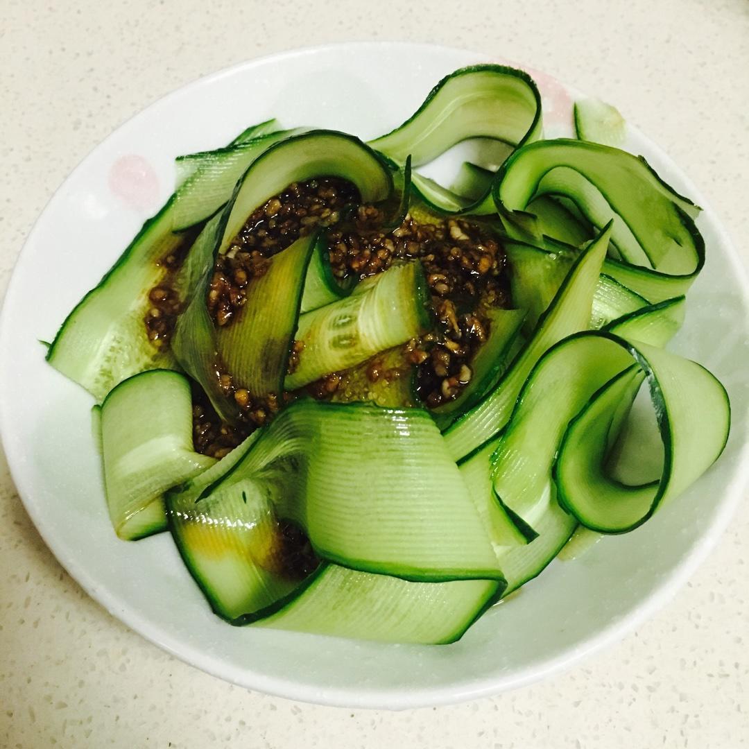 清拌黄瓜（颜值版）