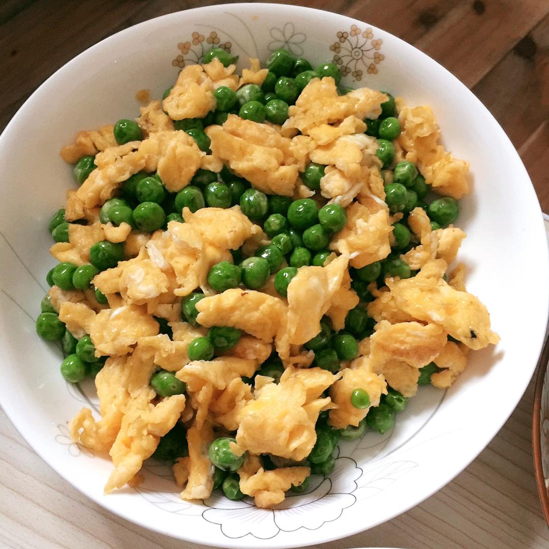 鸡蛋炒豌豆