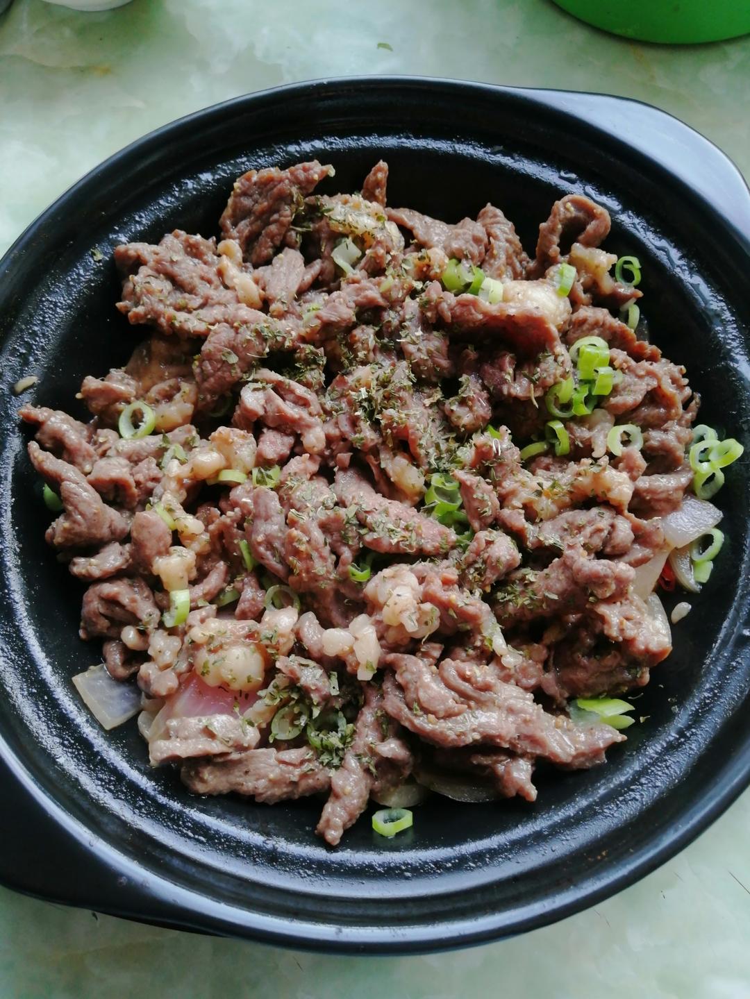 黑白胡椒牛肉煲