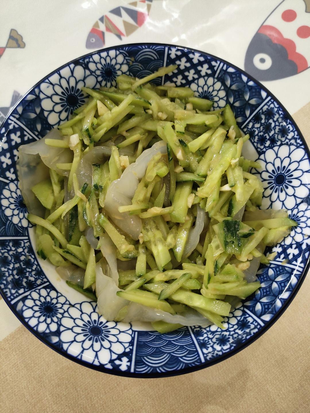 麻酱黄瓜拌豆皮