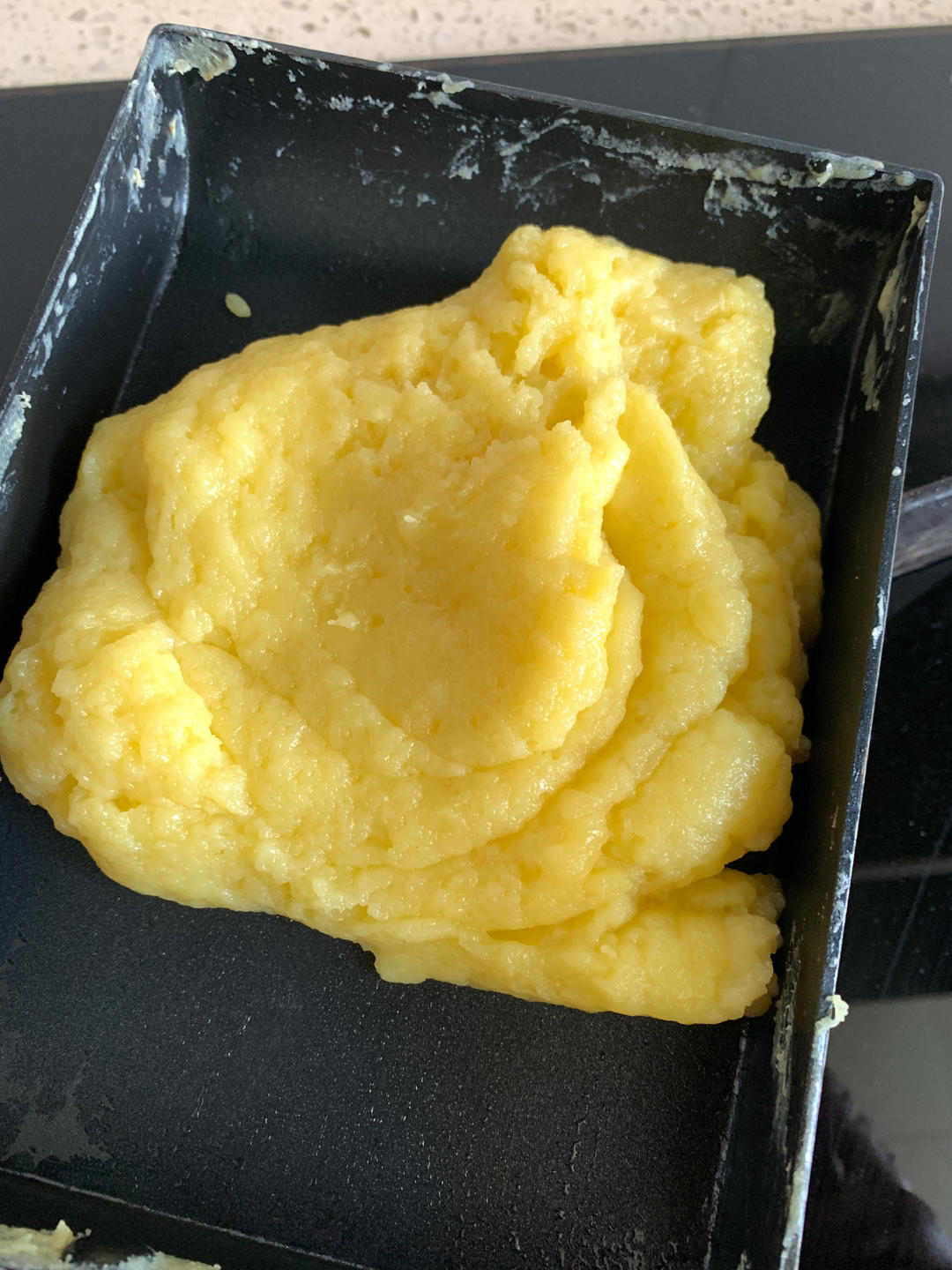 松软香甜的奶黄包，很快就可以搞定。