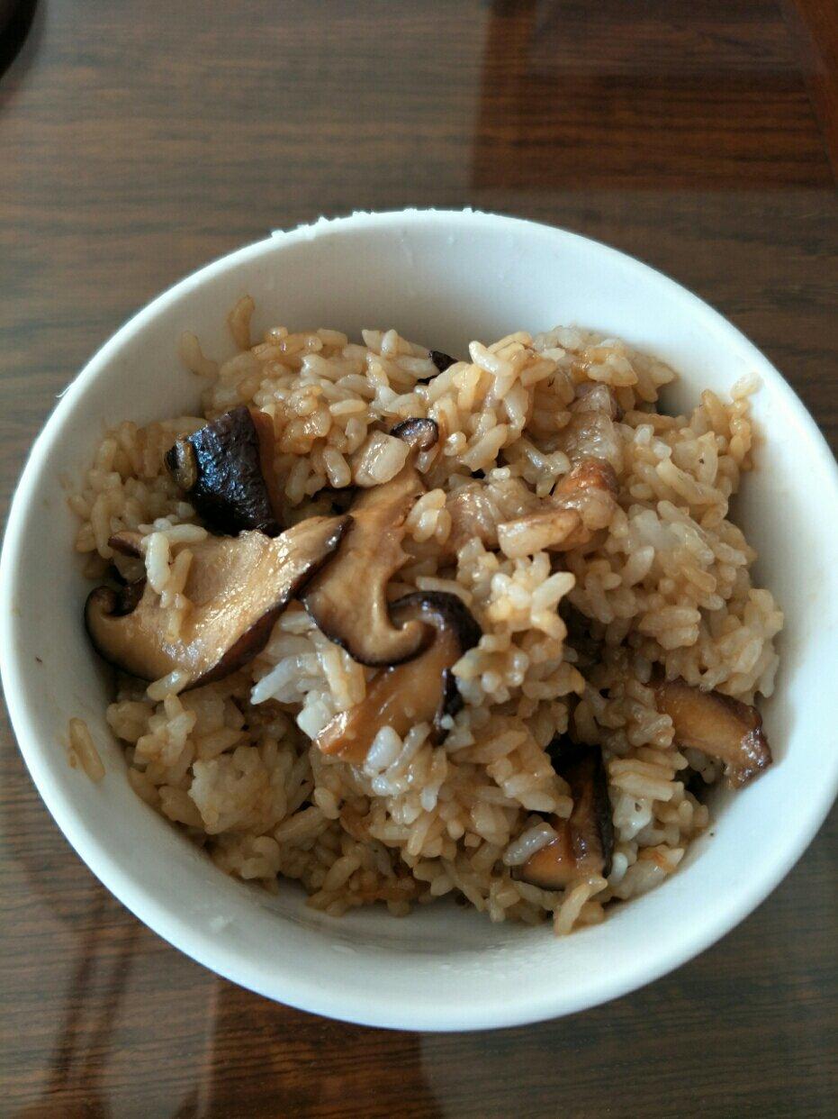 香菇油饭