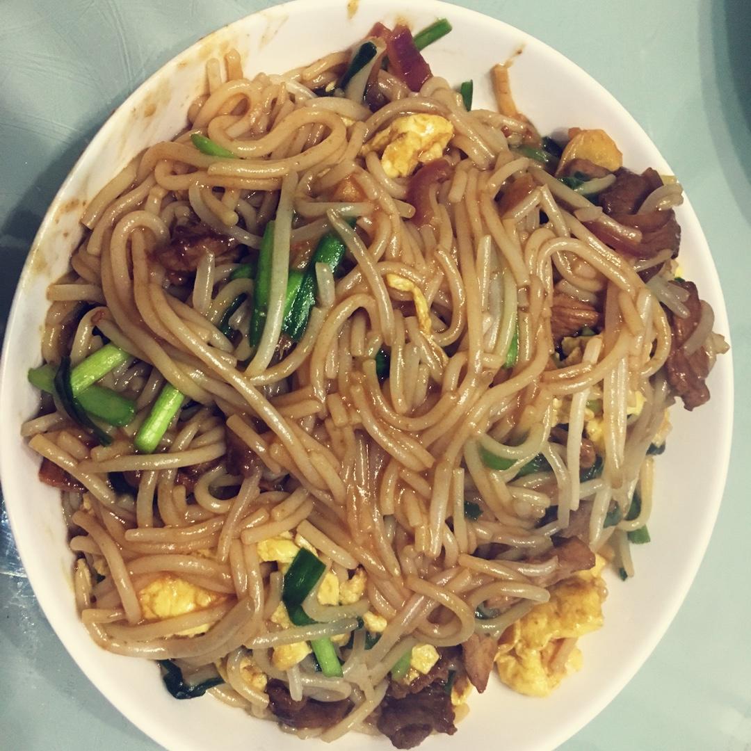 广东排挡风味炒米粉