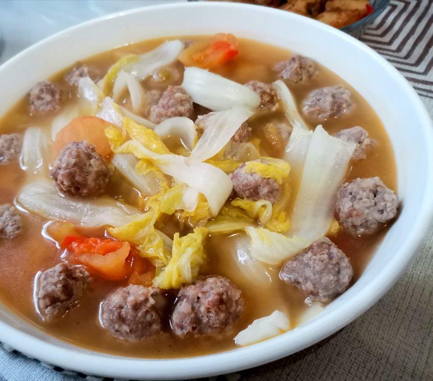 白菜粉丝肉丸子汤