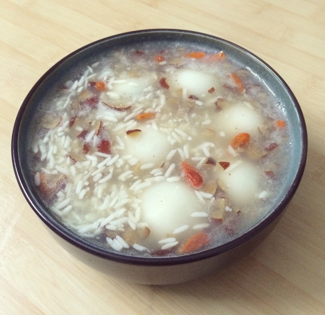 醪糟汤圆
