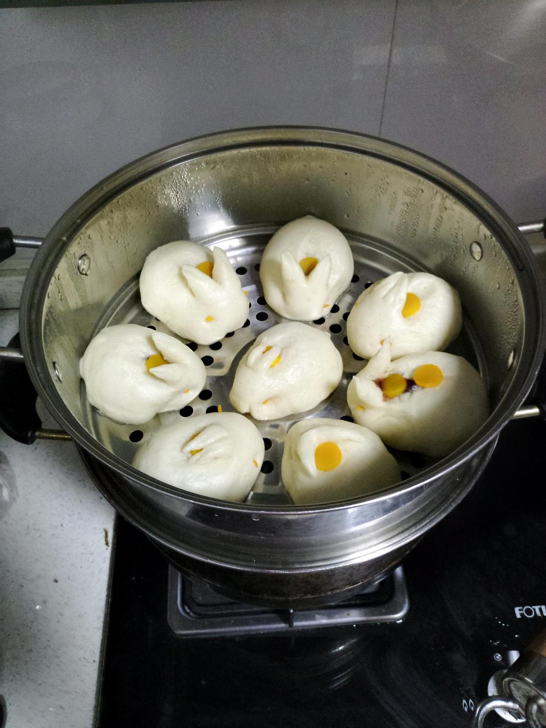小白兔豆沙包🐰