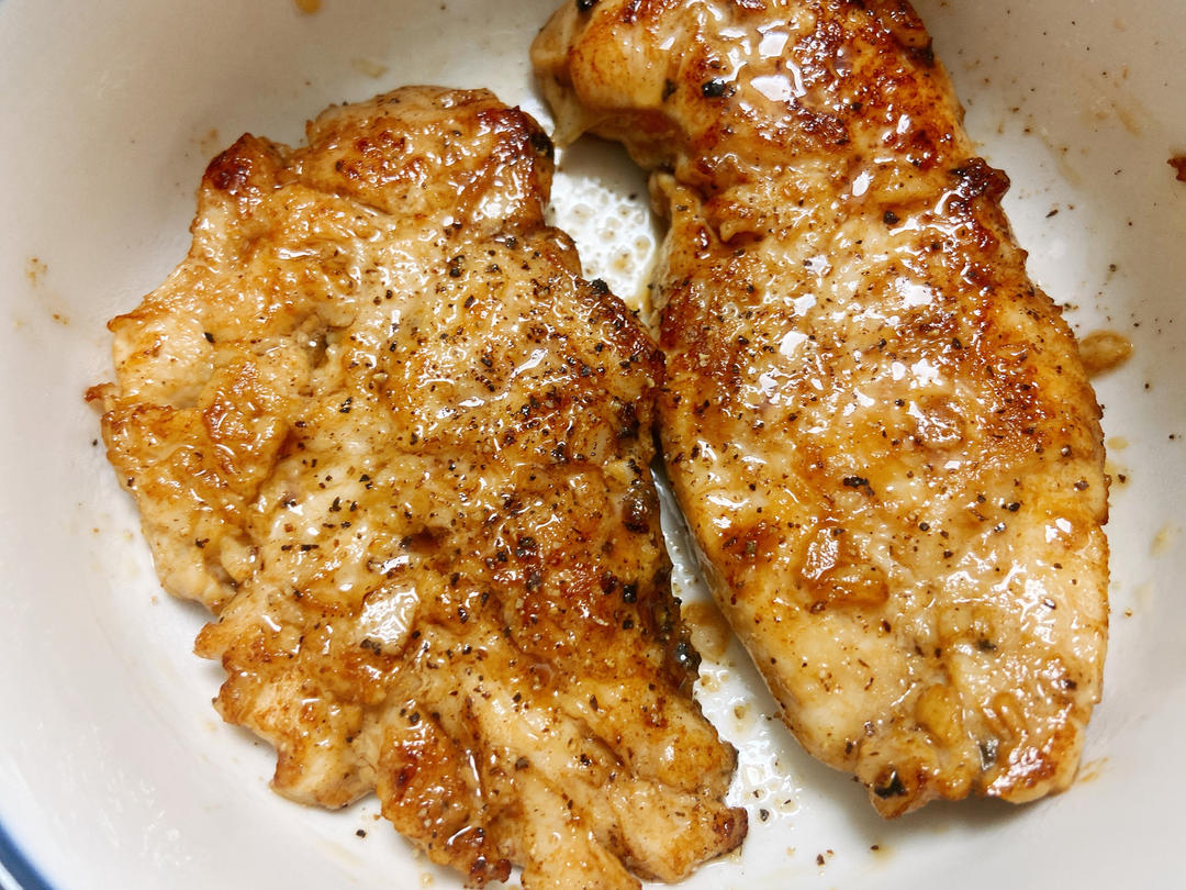 香煎鸡胸肉