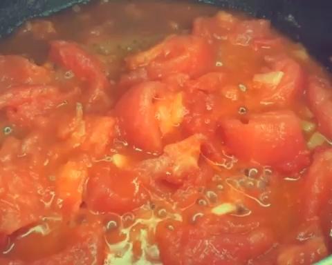 熬西红柿浓汤的加水技巧的做法