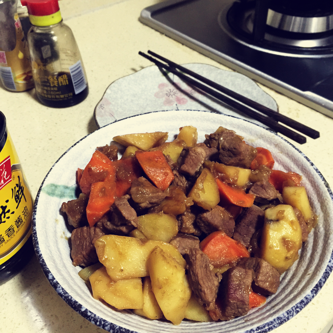 日式土豆炖牛肉