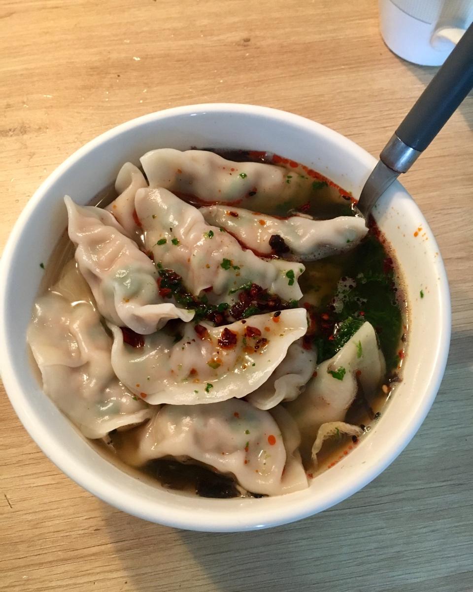 酸汤水饺（在于汤料）