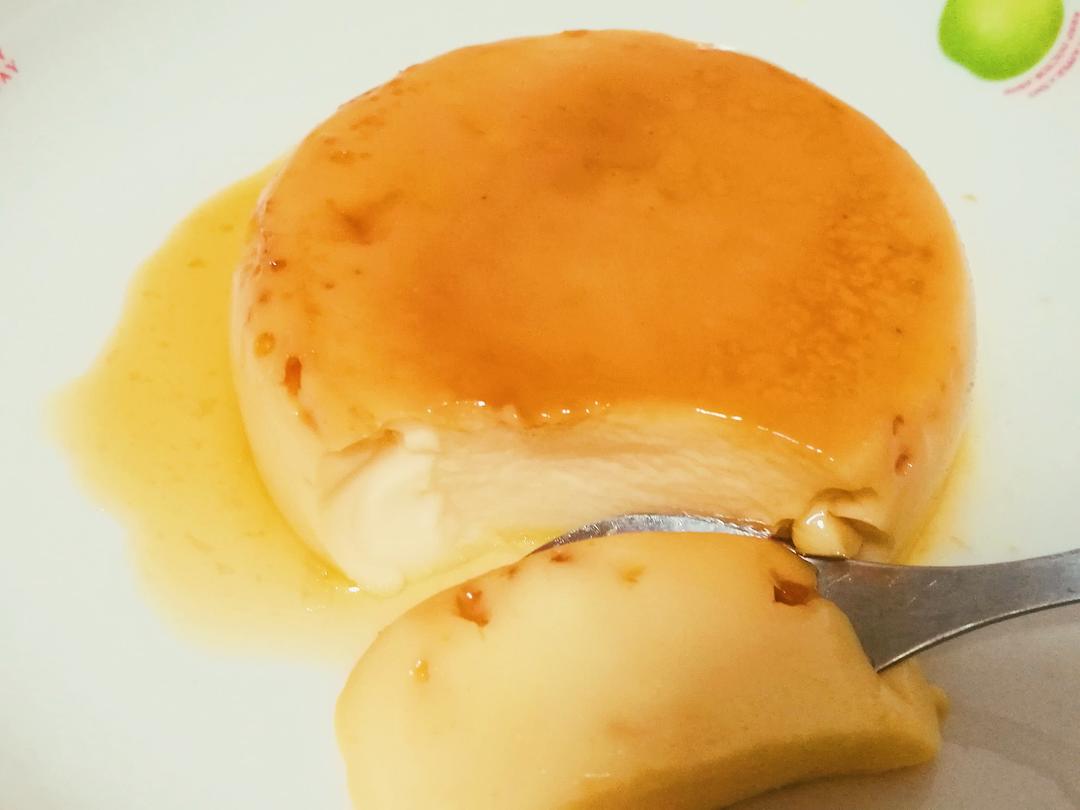 超简易滑又弹的鸡蛋布丁Custard Pudding(详细教程)