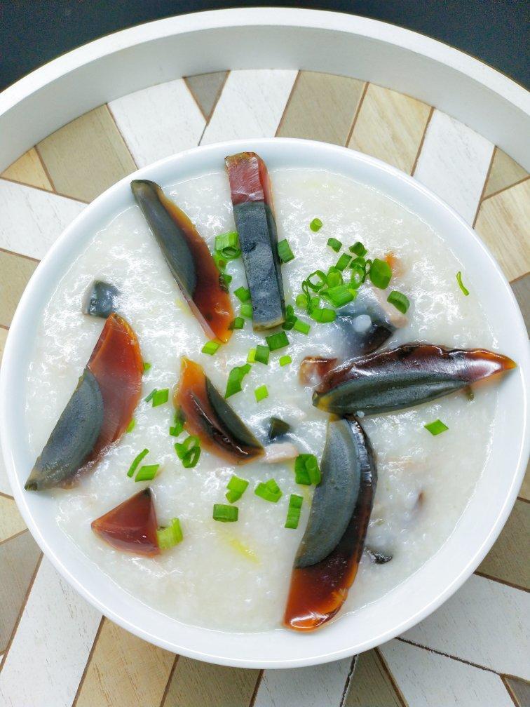 老火皮蛋瘦肉粥，老味道，家常做法