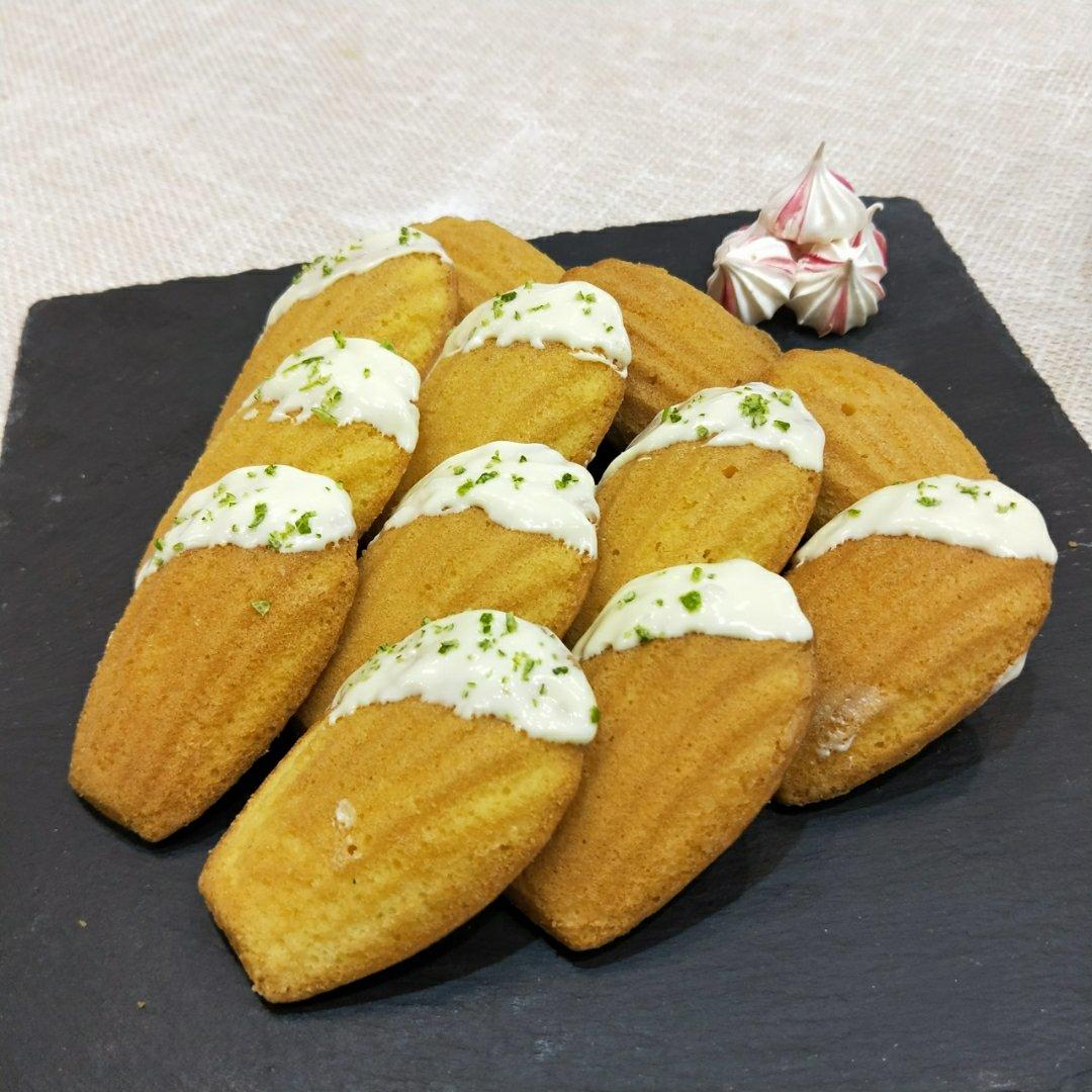 圣诞玛德琳蛋糕