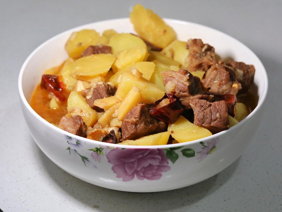 番茄土豆炖牛腩（高压锅版）