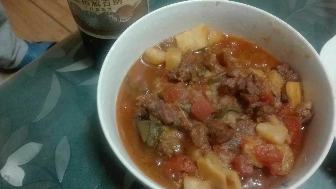 番茄土豆炖牛腩