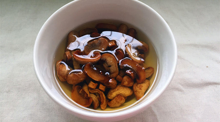 蘑菇油