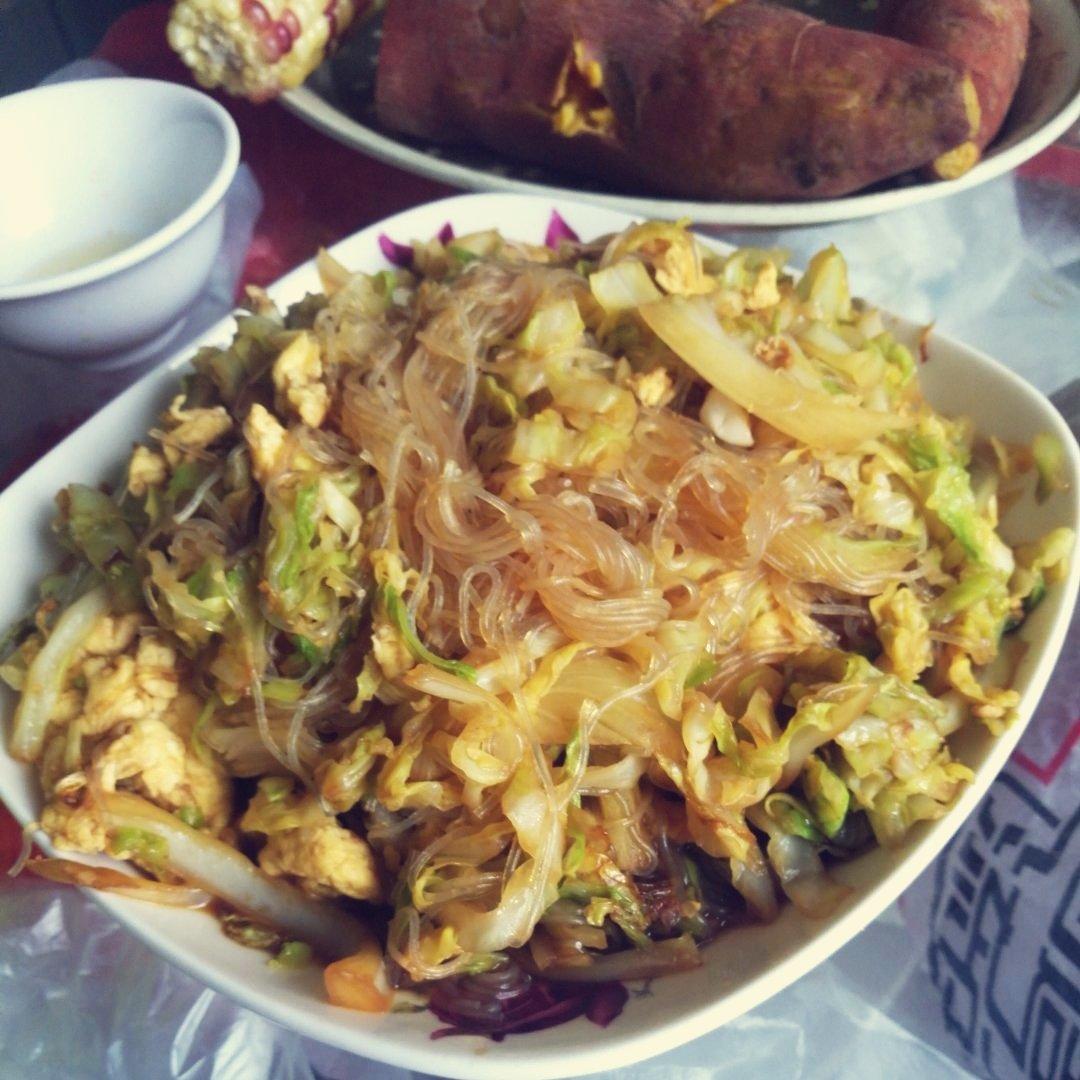 包菜鸡蛋炒粉丝