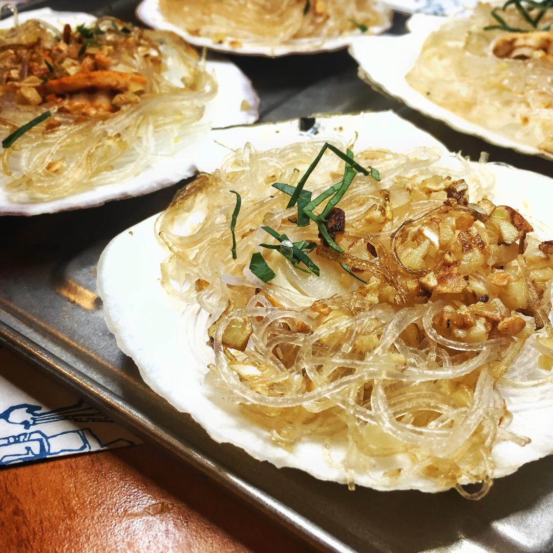 蒜蓉粉丝蒸扇贝