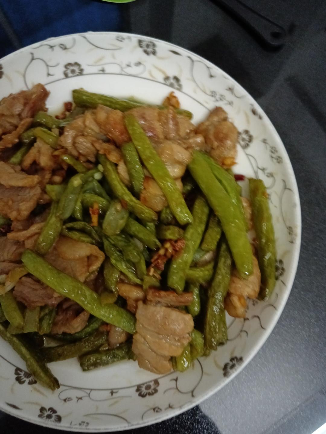 一上桌就瞬间光盘的干煸四季豆
