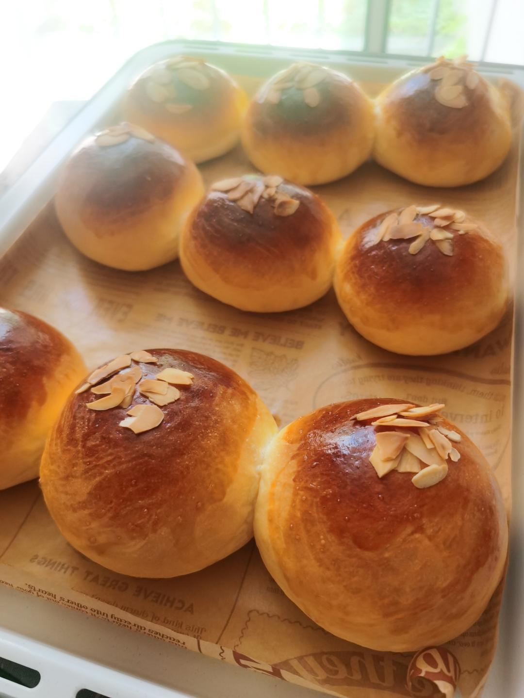 吐司，奶香手撕面包，超级香浓