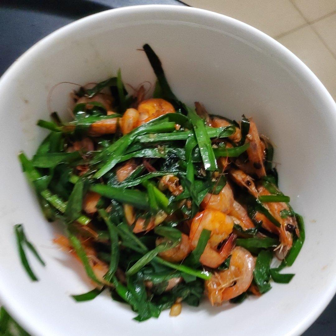 河虾炒韭菜