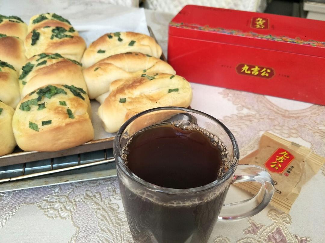 台式香葱面包（咸香型）玫瑰豆沙卷 热狗卷