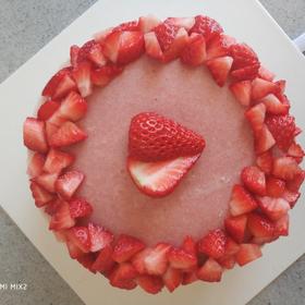 【春日红颜】草莓乳酪慕斯蛋糕