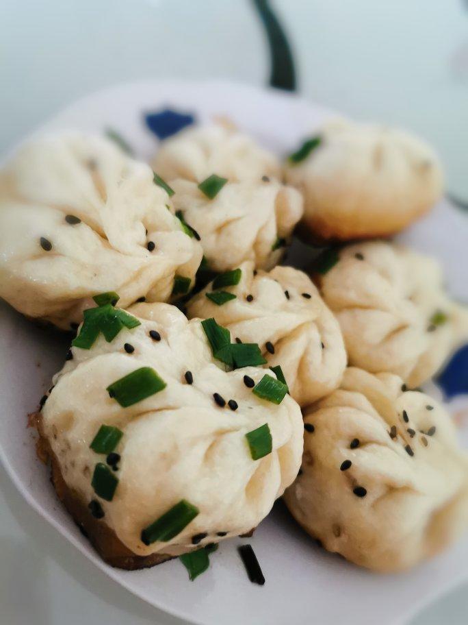 小时候的生煎包