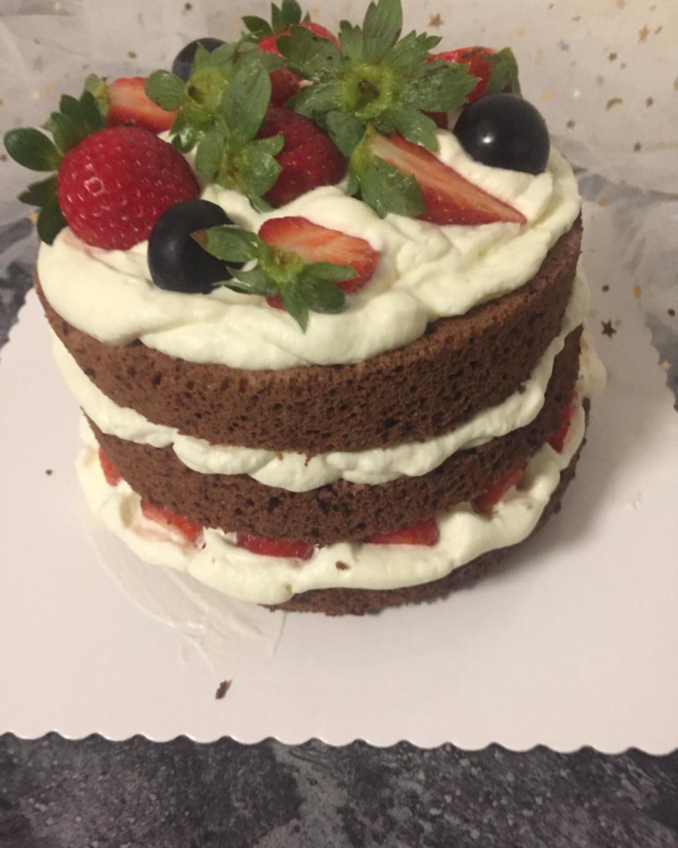 可可草莓裸蛋糕