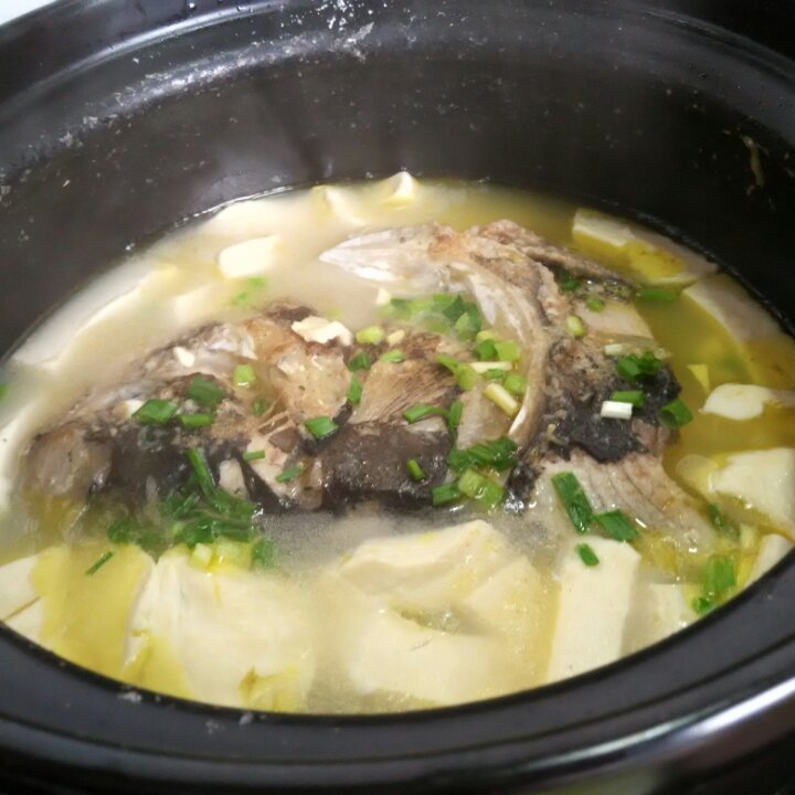 super冰鑫海做的鱼头豆腐汤