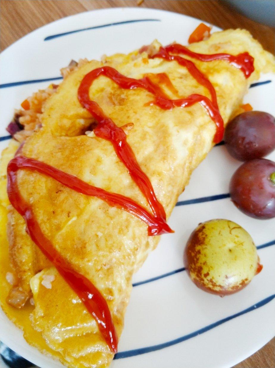 一盘自带感情的蛋包饭